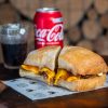 Ciabatta com Mignon e queijo